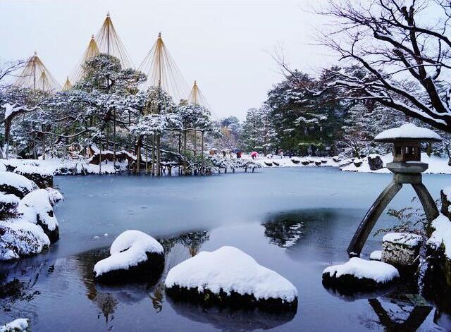 Ingin Melihat Jepang Saat Musim Salju? Ayo Pergi ke 4 Lokasi ini!
