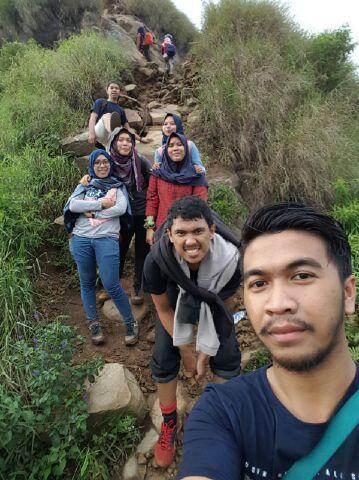 Jalan jalan ke Jonggol Gunung Batu a.k.a Bukit BATU dan Curug Ciherang Bogor.