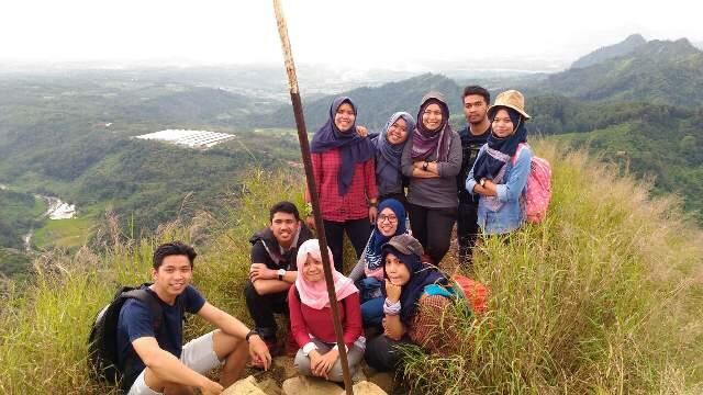 Jalan jalan ke Jonggol Gunung Batu a.k.a Bukit BATU dan Curug Ciherang Bogor.