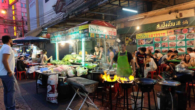 4 Tempat Makan (Food Market) Murah di Bangkok