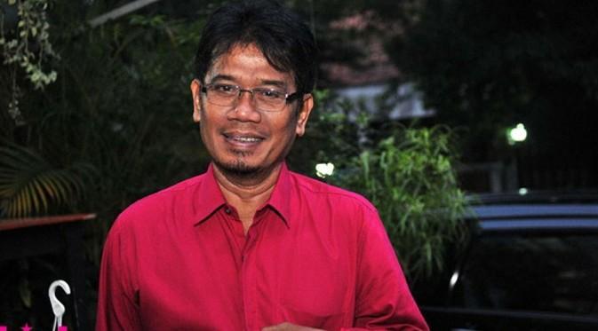 Penyanyi Eddy Silitonga Meninggal 