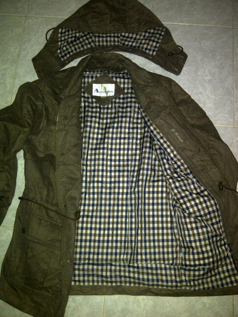 Terjual JAKET PARKA AQUASCUTUM FILA NOT HARRINGTON 