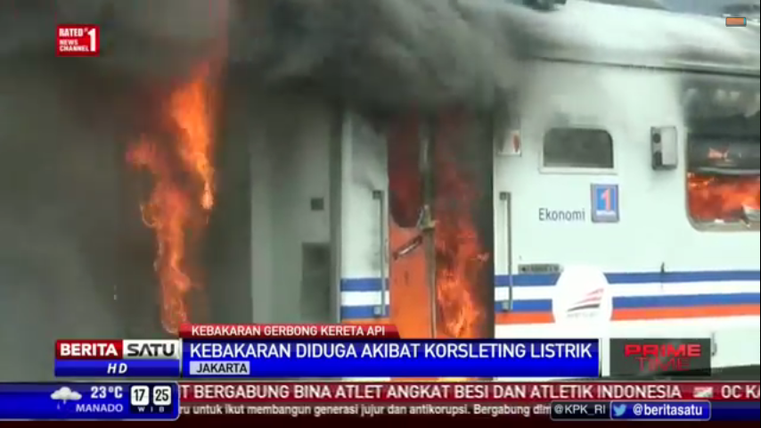 Gerbong KA Kertajaya Hancur Terbakar
