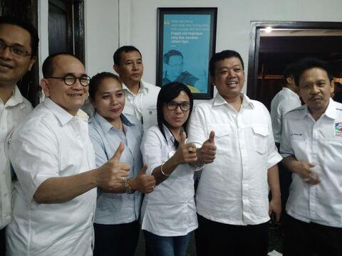 Ruhut Datang ke Posko Pemenangan Ahok Usai Peresmian