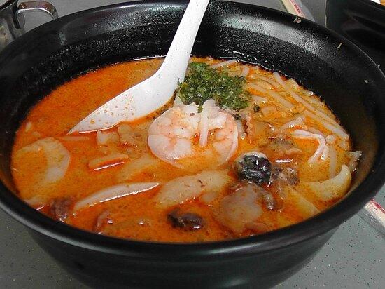 Kuliner Khas Singapura ini yang Wajib Gansis Cobain..