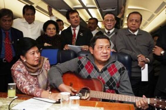 Tampar SBY, Sri Mulyani: Sudah 10 Tahun, Neraca BUMN Keropos terus!