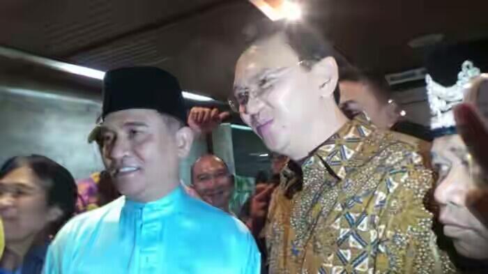 Ahok dan Yusril Dikenal Berseteru di Media, Lihat Keakrabannya Saat Bertemu