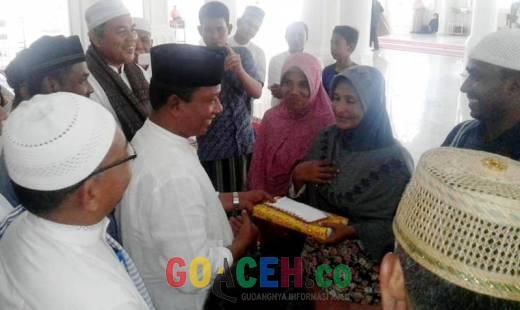Giliran Istri Sugen Drin Asal Medan Masuk Islam di Bireuen