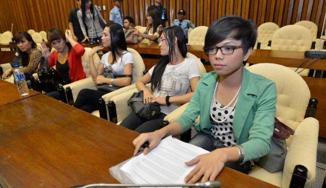 Sidang Kriminalisasi LGBT dan Pandangan Sinar Ketuhanan Sang Ketua MK
