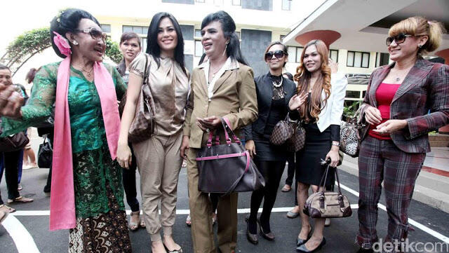Sidang Kriminalisasi LGBT dan Pandangan Sinar Ketuhanan Sang Ketua MK