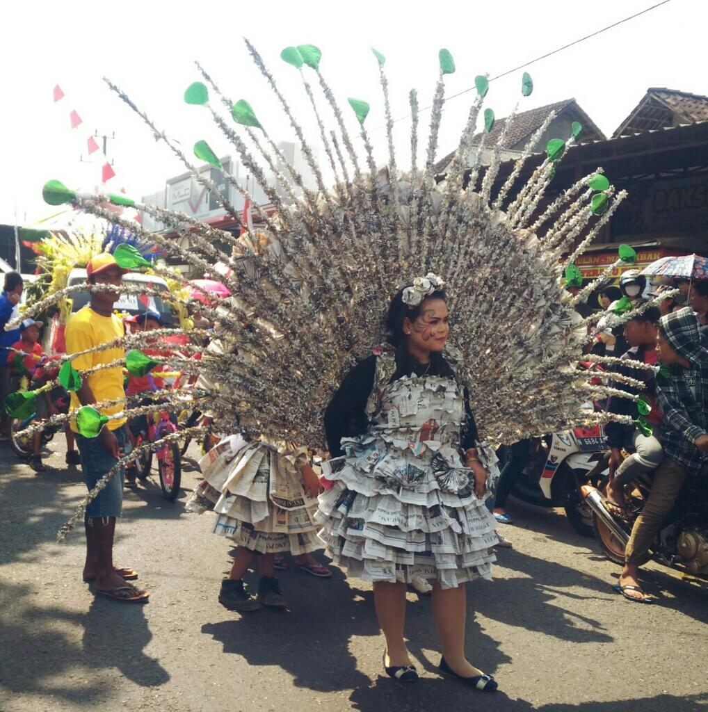 Malang carnival “Meriah Dalam Kesederhanaan” 