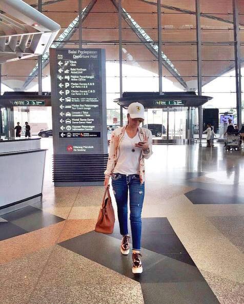 kenalin Any Kusuma Dewi, sosialita cantik ini
