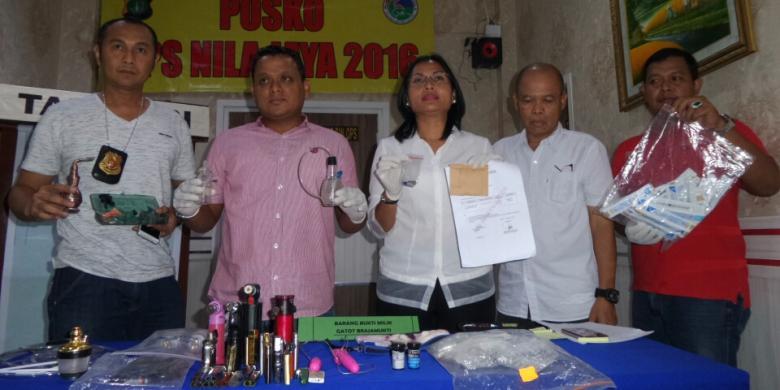 Barang Bukti di Rumah Gatot Brajamusti, dari Bong sampai "Sex Toy"