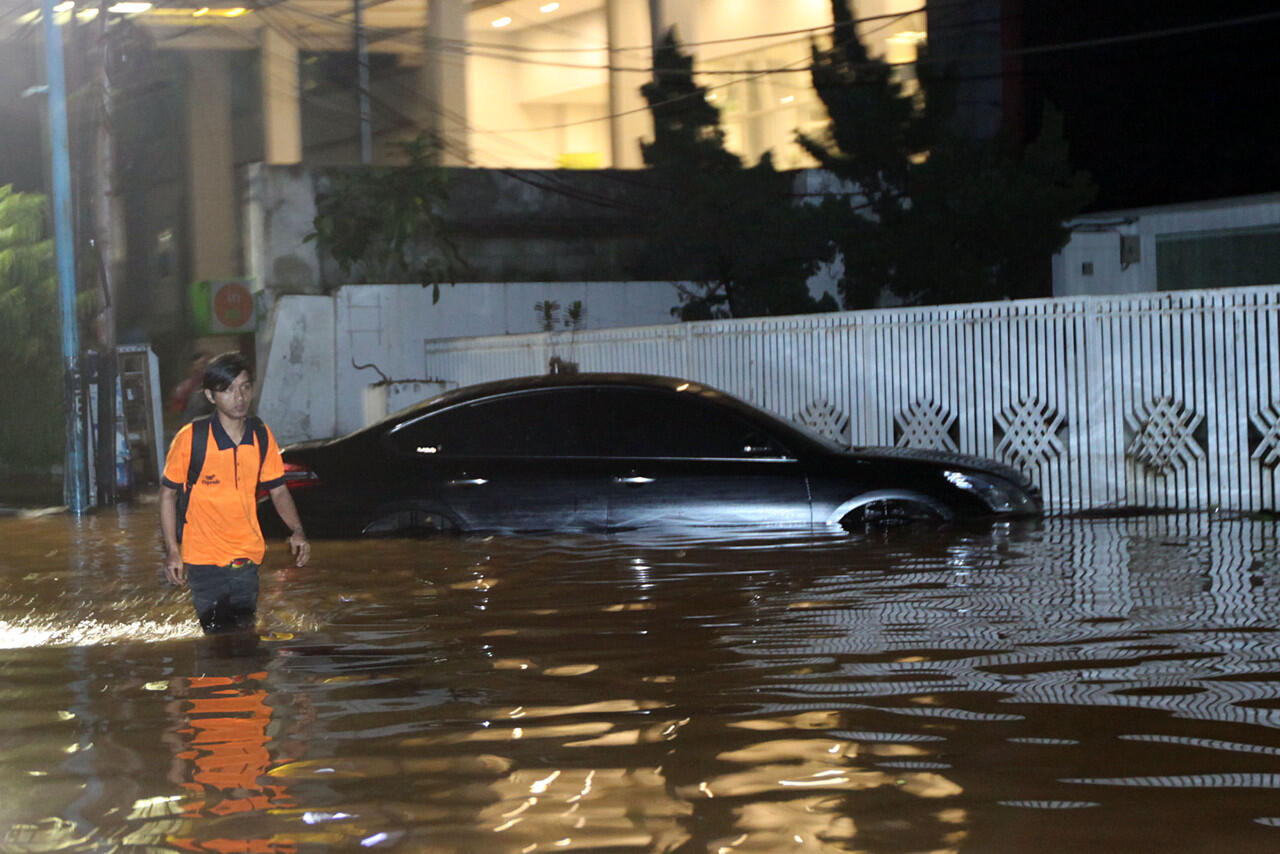 Kemang, Penampung Air yang Jadi Kawasan Komersil