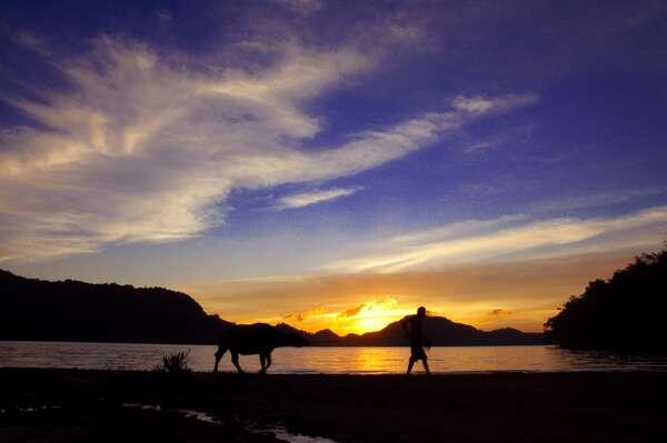 Keindahan danau Sano Nggoang di Manggarai pulau Flores