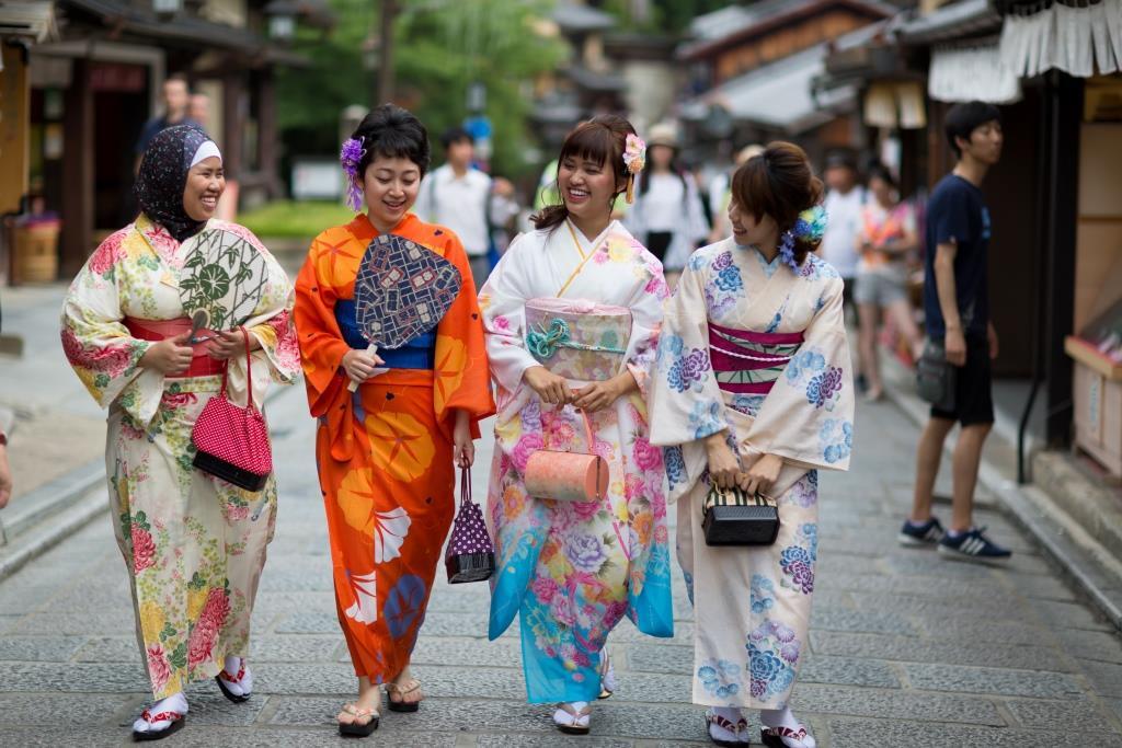 ALASAN SERUNYA BERPAKAIAN TRADISIONAL DI KYOTO