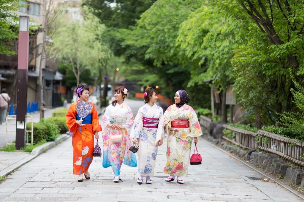 ALASAN SERUNYA BERPAKAIAN TRADISIONAL DI KYOTO