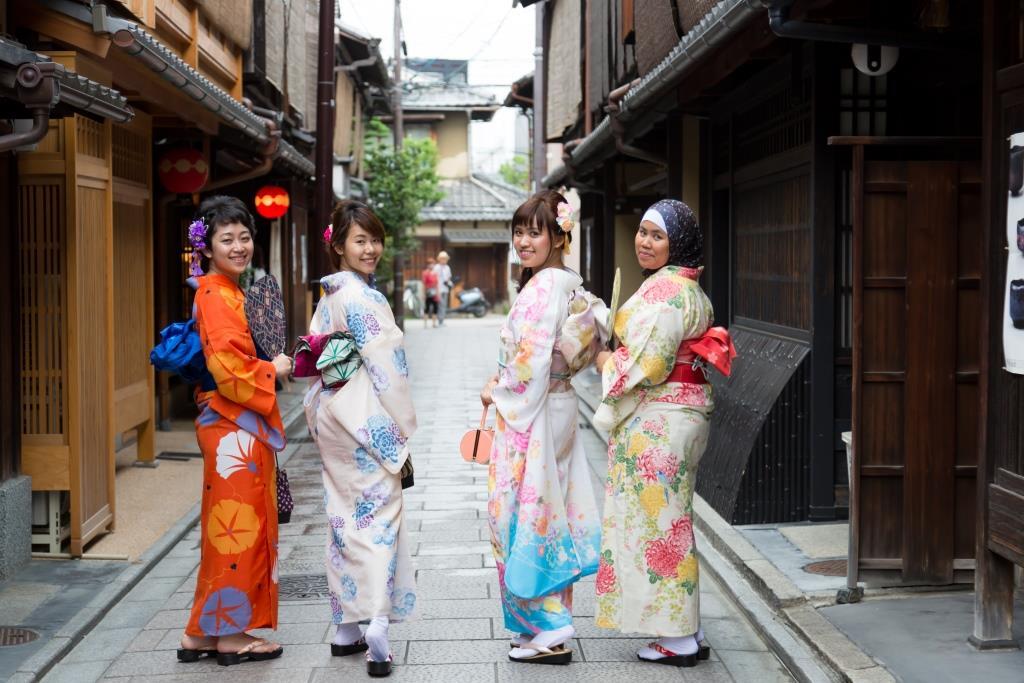 ALASAN SERUNYA BERPAKAIAN TRADISIONAL DI KYOTO