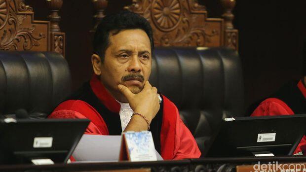 Dinamisnya Perdebatan Pasal Kumpul Kebo dan LGBT di MK