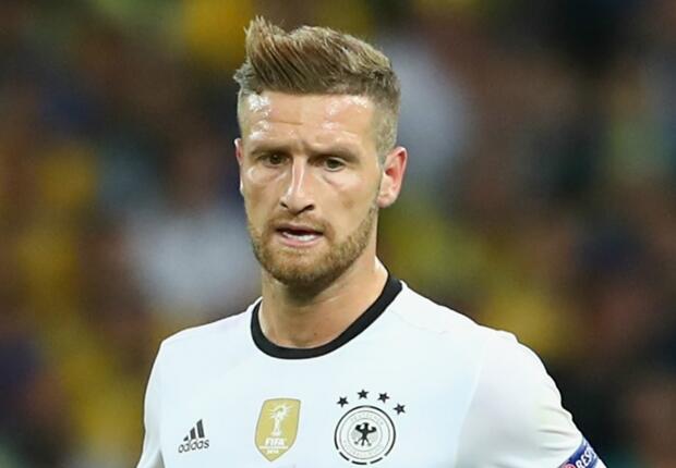 RESMI: Shkodran Mustafi Gabung Arsenal