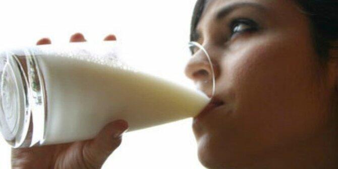 5 Hal mengejutkan yang terjadi pada tubuh saat berhenti minum susu!
