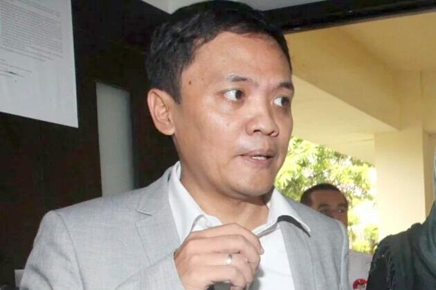 “Saya Menunggu Ahok dan Teman Ahok Ngantri Loncat dari Monas”