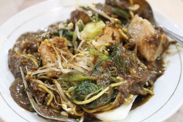 6 Restoran di Malang yang sudah Berusia Puluhan Tahun! (Traveler Masuk!)