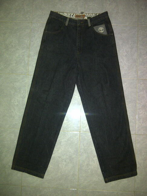 Terjual CELANA  CHINO UNIQLO JEANS  TIMBERLAND LEVIS UNIQLO 