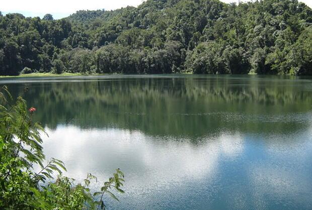 Danau Ranamese di flores , Permata Ketenteraman