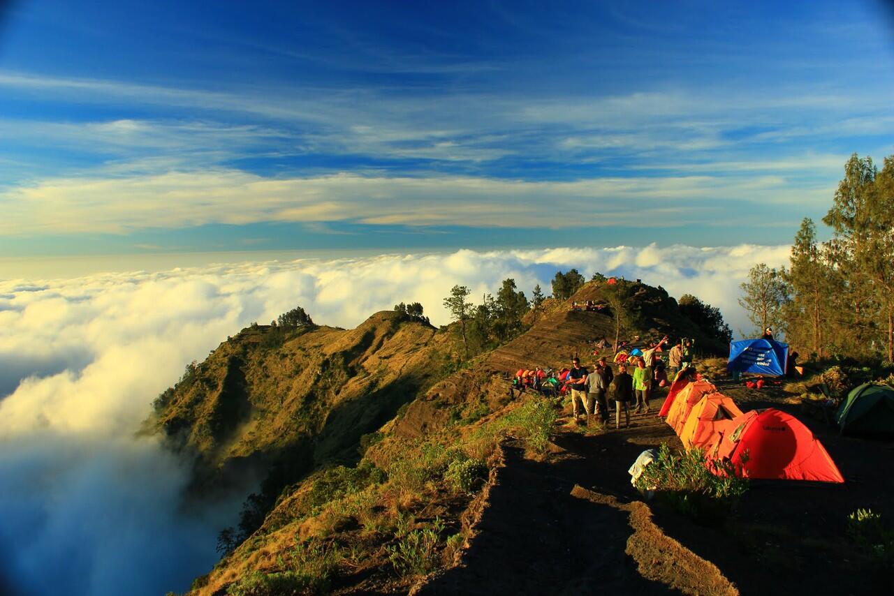 Menikmati Wisata Alam di Gunung Rinjani Lombok