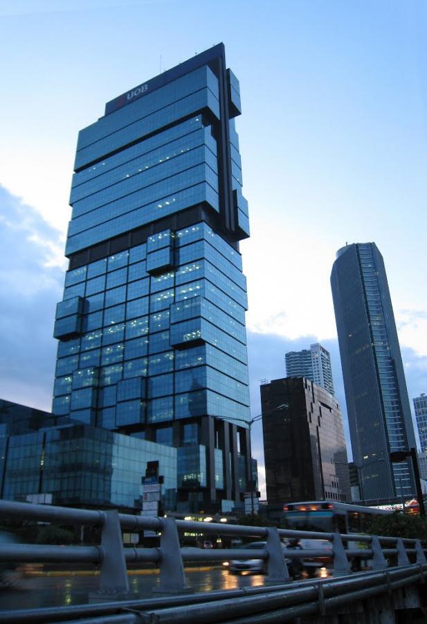 MahaNakhon, Gedung Unik di Thailand Mirip Piksel yang Hilang