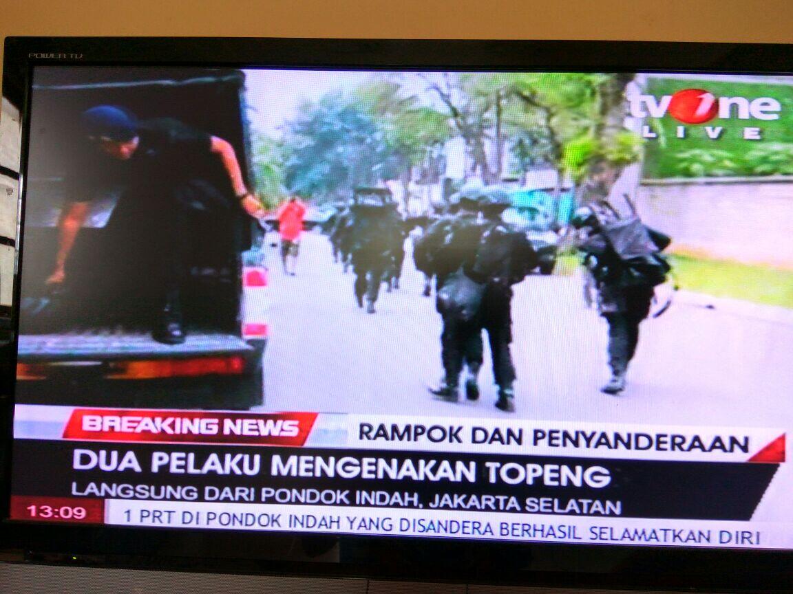 Ratusan Polisi Kepung Lokasi Penyanderaan di Pondok Indah