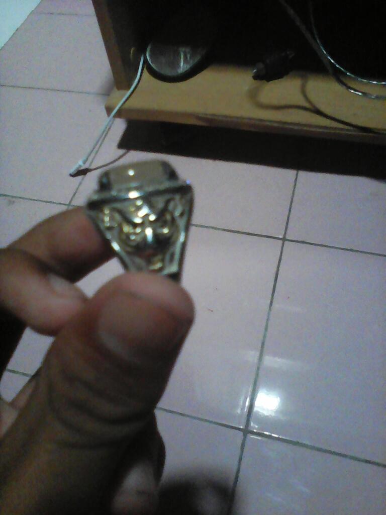 Bantu terawang barang peninggalan om