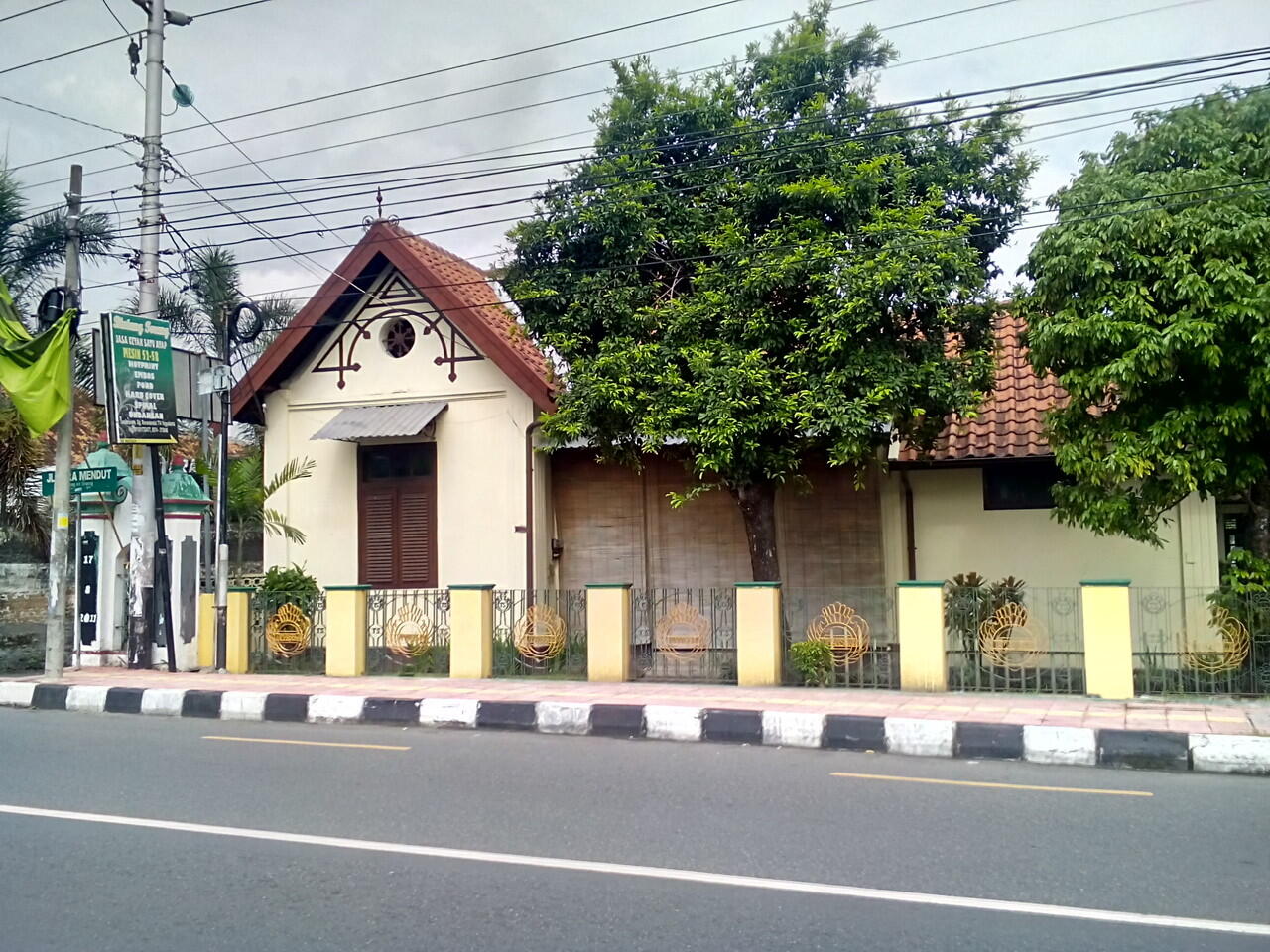 Rumah - rumah bergaya kolonial dari berbagai penjuru 