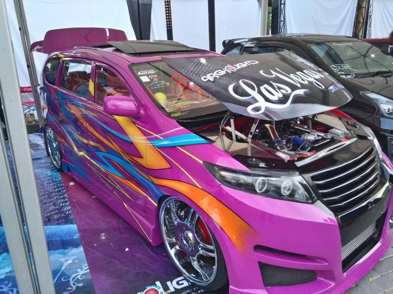 FR BlackAuto Battle Solo : Perang Gengsi Automotif yang Bikin Ngilerrr!..