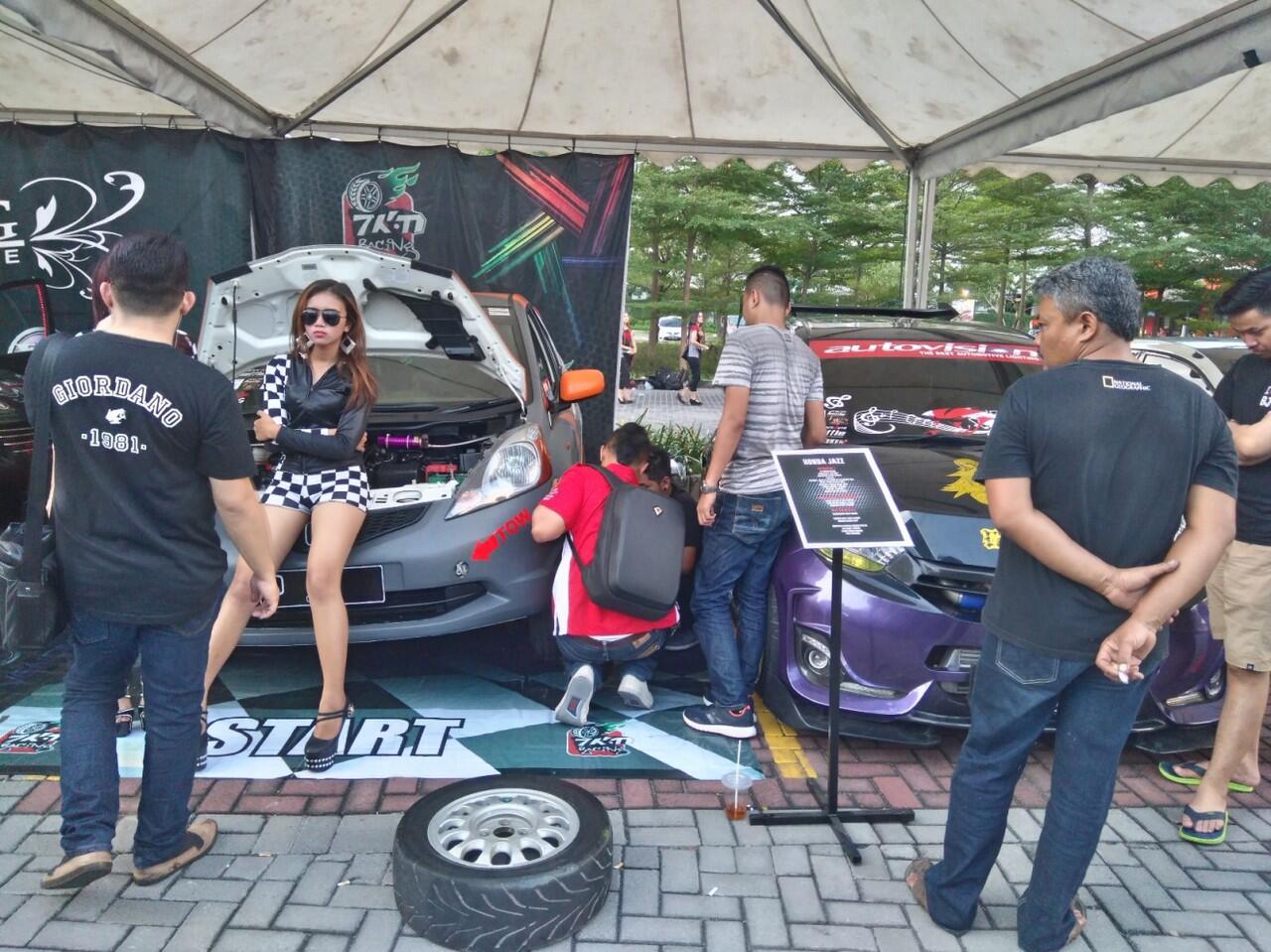 FR BlackAuto Battle Solo : Perang Gengsi Automotif yang Bikin Ngilerrr!..