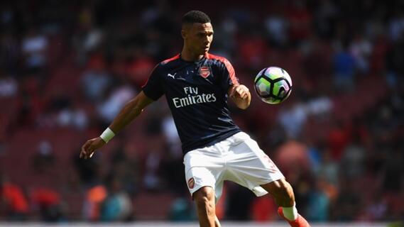 Kieran Gibbs Pertimbangkan Keluar Dari Arsenal