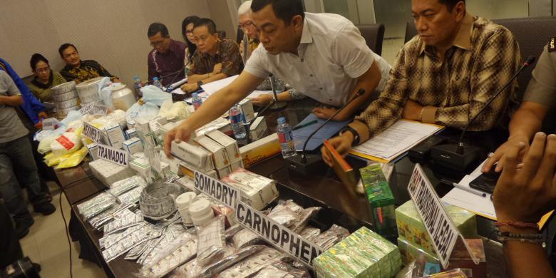 Cegah Obat Palsu, Dinkes Tasik Periksa Faktur Keaslian Pengiriman di Apotik