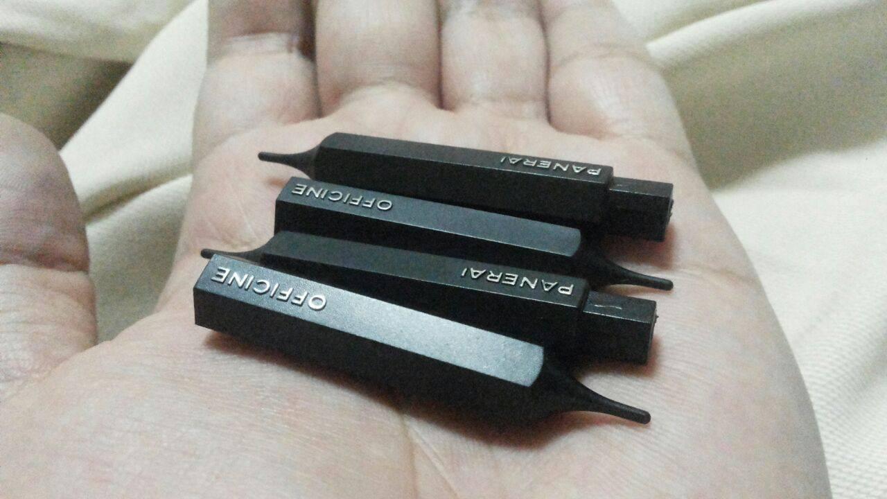 OFFICINE PANERAI MAGIC TOOLS CHANGING STRAP ( DOUBLE SIDED)...