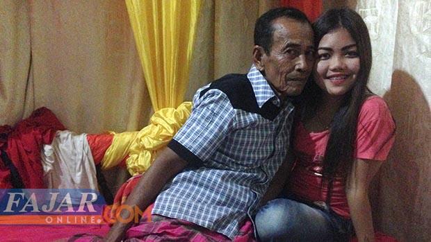 Dua Bulan Nikah, Istri ABG Kakek ini Minta Cerai