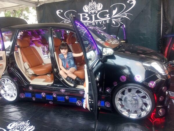 FR BlackAuto Battle Solo: Kupu Kupu Malam Ada Disini!