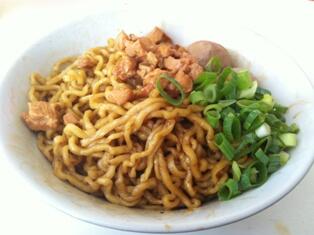 &#91; GATSUONE INFO &#93; Variasi Cara Menikmati Makanan, Agan Masuk Tim Mana Nih?