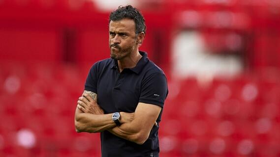 Derby Manchester, Luis Enrique Cuek
