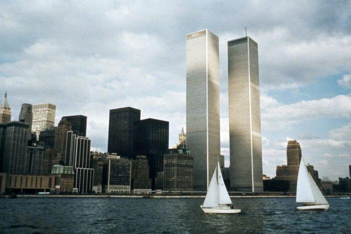 Amerika Serikat peringati 15 tahun tragedi menara kembar WTC