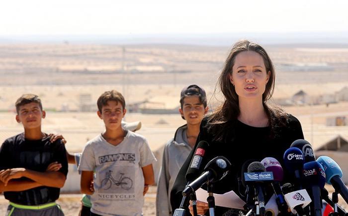 Angelina Jolie Desak PBB Akhiri Konflik Suriah