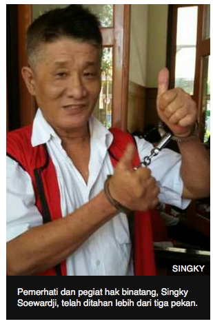 Pengkritik kinerja Kebun binatang Surabaya itu diadili
