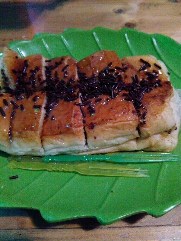 &#91;KOMBAT KULINER&#93; Mencicipi Manisnya Roti Bakar ala ROPISBAK