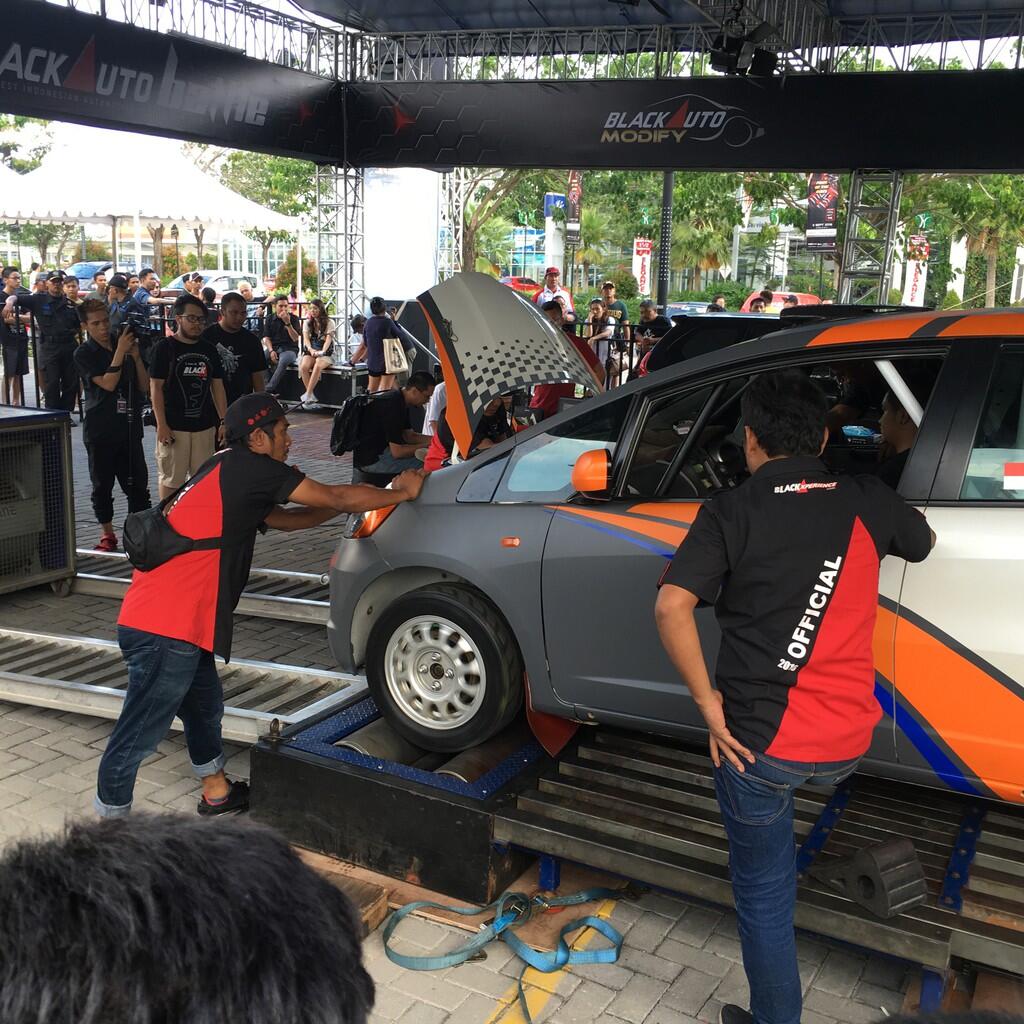 FR BlackAuto Battle Solo : Kontes Mobil Terpanas