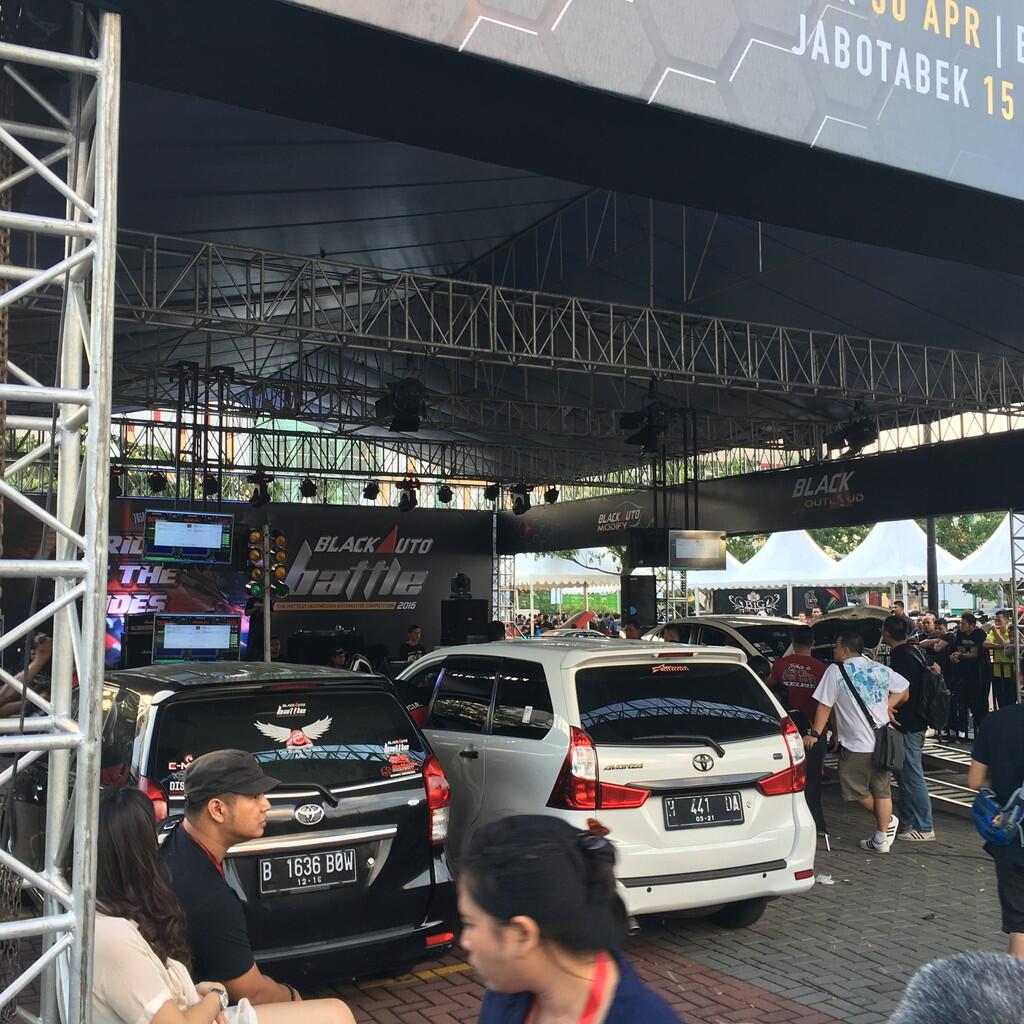 FR BlackAuto Battle Solo : Kontes Mobil Terpanas