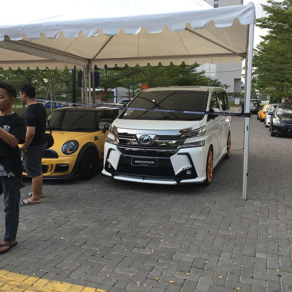 FR BlackAuto Battle Solo : Kontes Mobil Terpanas